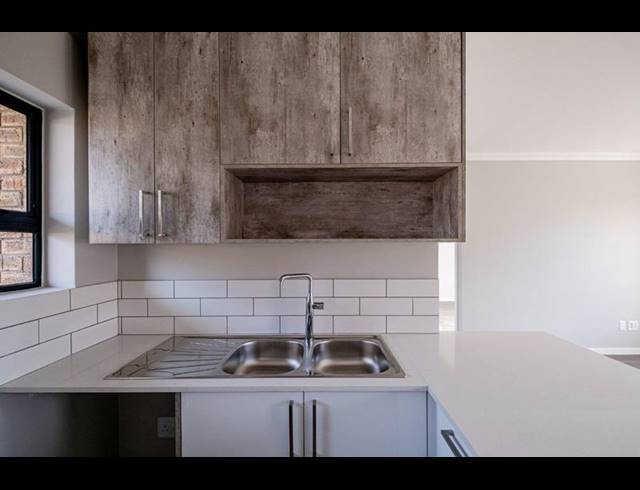 2 BEDROOM APARTMENT FOR SALE IN C PLACE